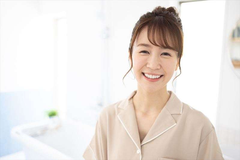 歯の自然な色とは？